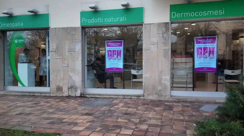 Vetrine Digitali — Farmacie Alphega